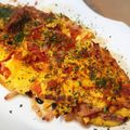 rubirubita's cooksnap of when they made トマトベーコンチーズの簡単オムレツ❁.
