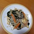 HORNHORN's cooksnap of when they made 簡単！わかめともやしの中華風炒め.