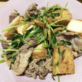 クックZBW05K☆'s cooksnap of when they made 豆苗と豚肉の厚揚げ入り生姜炒め.