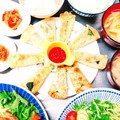 Mei＊☆'s cooksnap of when they made ☆ギョウザの皮で簡単おつまみ☆.