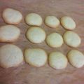 松岡綾梨's cooksnap of when they made 卵白消費サックリ　ラングドシャ.