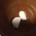 おうちごはん☆'s cooksnap of when they made にんにくの皮のむき方.