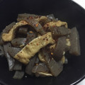 yokko777's cooksnap of when they made こんにゃくとお揚げさんのピリ辛炒め.