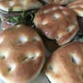 Yokchina's cooksnap of when they made 朝食 簡単おしゃれなくるみパンサンド.