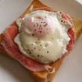 ソラねこ22's cooksnap of when they made 生ハムと半熟目玉焼きトースト.