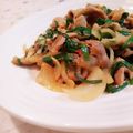 fu♪♪'s cooksnap of when they made ご飯に！豚肉とにら玉ねぎのピリ辛味噌炒め.