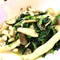 あnz's cooksnap of when they made ほうれん草としめじのバターソテー.