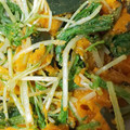 H＆w's cooksnap of when they made かぼちゃと水菜のごま和え.