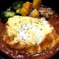 やなつこ's cooksnap of when they made 簡単♪煮込みハンバーグで♡オムバーグ♡.