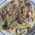 かすみ6411's cooksnap of when they made 鮭とベーコンしめじのクリームパスタ.