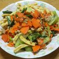 クック8D0BQL☆'s cooksnap of when they made 油揚げ入り肉野菜炒め 鶏ガラ味.