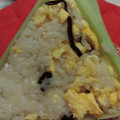 あゆたっくん's cooksnap of when they made 炒り卵と塩昆布のおにぎり.