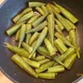 antkishi's cooksnap of when they made つくりおきにも！オクラの甘辛炒め.