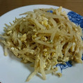 よし33☆'s cooksnap of when they made 簡単5分で絶品・モヤシと卵の炒め.