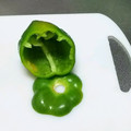 ☆ありか358☆'s cooksnap of when they made 種がばらつかないピーマンの切り方.