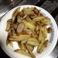 クックI3IA78☆'s cooksnap of when they made じゃがいもとウィンナーのコンソメ炒め.