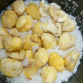 クックDL19UU☆'s cooksnap of when they made 白だしで♪ホクホク秋の栗ごはん.