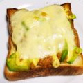 ７２３'s cooksnap of when they made アボカドと納豆マヨ食パン.