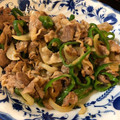 クックT1B87H☆'s cooksnap of when they made 簡単♪豚こまとピーマンの味噌炒め.