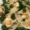 ぱーやん1091's cooksnap of when they made 節約☆もやしと鳥胸肉のマヨポン炒め.