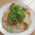 きらり流れ星's cooksnap of when they made 簡単！柔かむね肉のガーリック焼き.