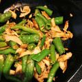リコば's cooksnap of when they made しし唐と舞茸のバター醤油炒め.