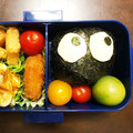 ☆kiyomom☆'s cooksnap of when they made 簡単。のり弁でキャラ弁。.