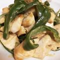 ★ごますき☆'s cooksnap of when they made ピーマンと鶏胸肉のマヨポン炒め.