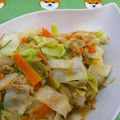 マダムカフェ♡'s cooksnap of when they made 時短！キャベツとツナのにんにく卵炒め.