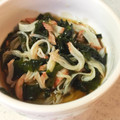 coconut☺︎'s cooksnap of when they made 簡単★わかめとカニカマの和え物.