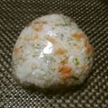 ジョングレ's cooksnap of when they made おにぎり✿鮭と青のり.