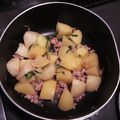 さ、き's cooksnap of when they made 塩味でいただく♪豚ひき肉じゃが炒め.