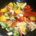 はるりひょん's cooksnap of when they made 簡単☆シーフードMIXとエリンギの炒め物.