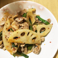 なゆ0912's cooksnap of when they made 豚肉とれんこんのキムチ炒め✩.