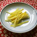花時計咲いた's cooksnap of when they made 話題入り♪超簡単☆かにかまの裂き方.