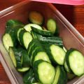 三兄妹の杏まま's cooksnap of when they made キュウリのぬか漬け.