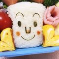 Chaaa_room's cooksnap of when they made 自己流キャラ弁 食パンマン.