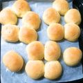 かなで's cooksnap of when they made HB!シフォン型でさつまいものちぎりパン.
