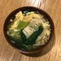 クックパッドごはん部's cooksnap of when they made チンゲン菜とえのきのかきたま汁.