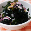 つぼみの's cooksnap of when they made 箸休めに…ワカメとミョウガの酢の物♪.