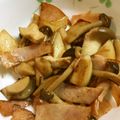 たみぞう1976's cooksnap of when they made 簡単すぎる♪エリンギとハムのパタポン炒め.
