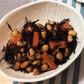 romiccy's cooksnap of when they made 【農家のレシピ】大豆とひじきの煮物.