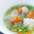 とーほくのひと's cooksnap of when they made 小松菜と鶏だんごのスープ.