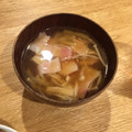 クックパッドごはん部's cooksnap of when they made 簡単♪えのきとたまねぎとベーコンのみそ汁.