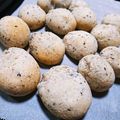 悟天ママ's cooksnap of when they made ゴマとチーズのポンデケージョ.