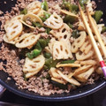 箪笥にゴン太's cooksnap of when they made 蓮根とピーマンの香味挽き肉炒め♪.