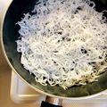 azbjbn's cooksnap of when they made 糸こんにゃく(白滝)の下処理.
