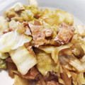 moeoke's cooksnap of when they made 簡単✩キャベツと油揚げの炒め煮.