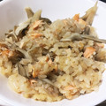 yuri101849's cooksnap of when they made 美味しい！絶品！鮭と舞茸の炊き込みご飯♡.