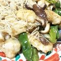 もいこ196482's cooksnap of when they made 子供が喜ぶ鳥胸肉ときのこのバタポン炒め.